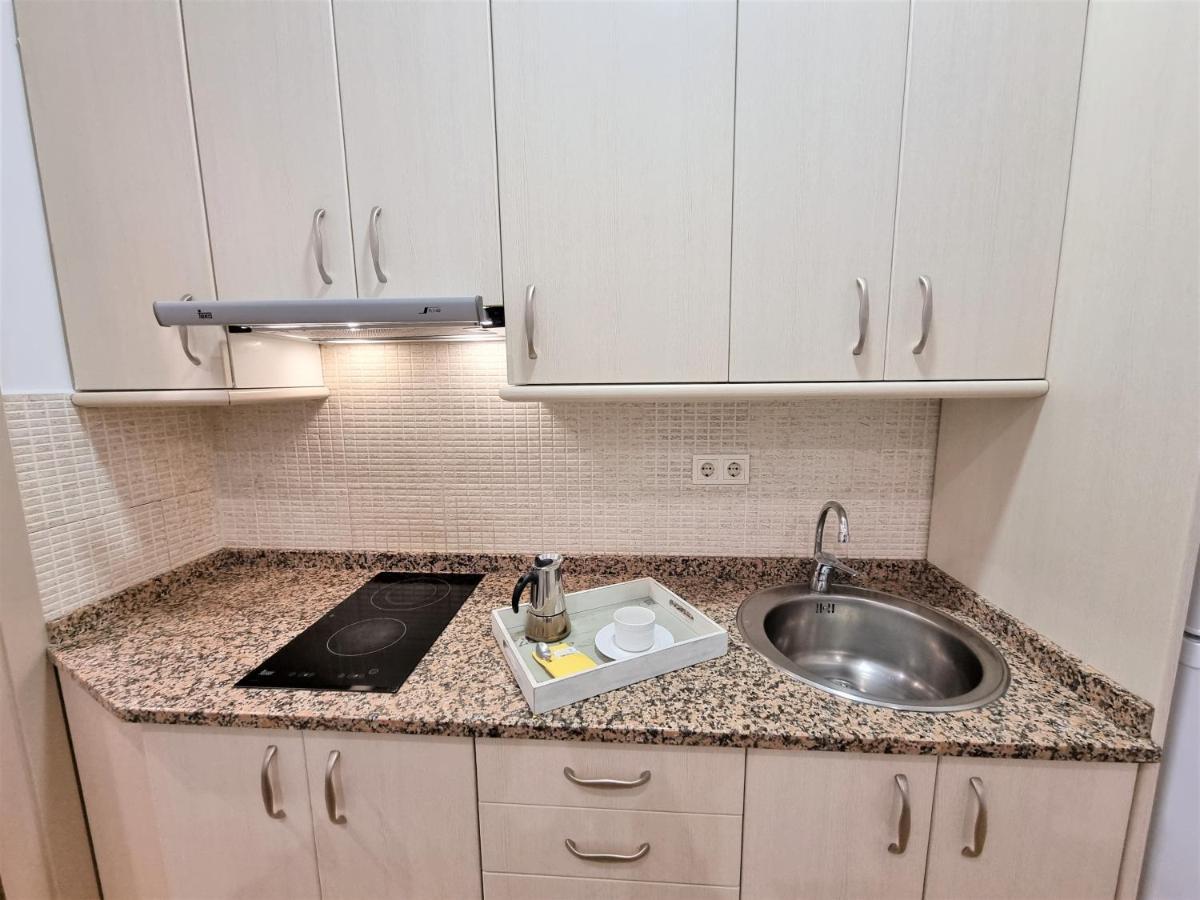 Apartamentos San Andres Madrid Luaran gambar